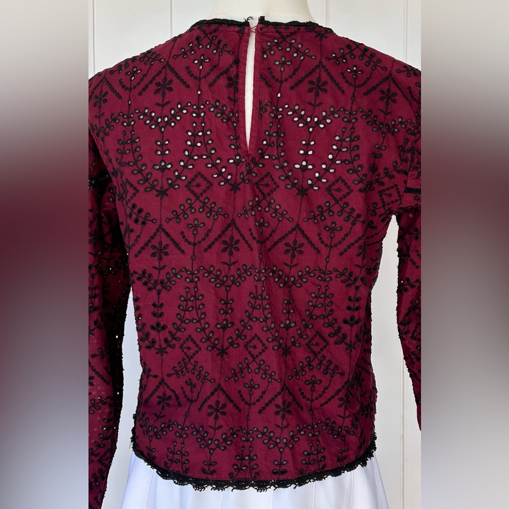 Zara Basic Women’s Maroon/Black Embroidered Eyelet Top Long Sleeves Size Medium - Picture 5 of 8